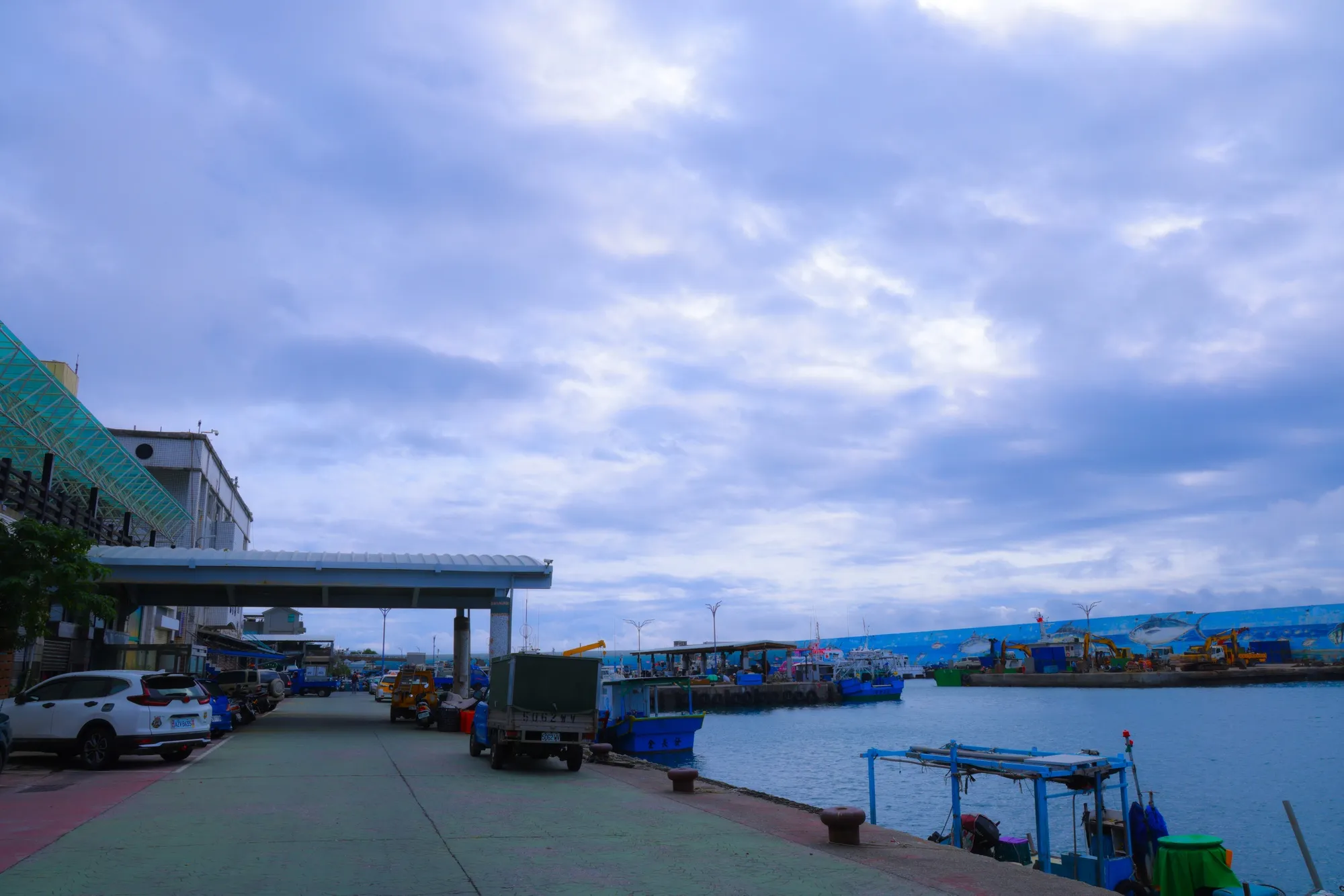 06FBBAEE-D8E4-4801-BEFD-76595FC7A943